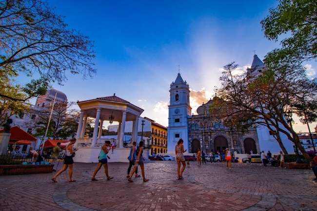 Las Bahamas y Panam