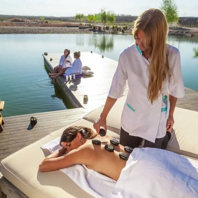 Mendoza para disfrutar con amigas Full Day  Spa & Sunset